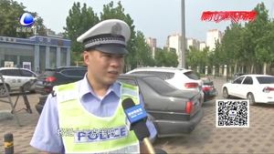 执勤路上发现迷路男孩 交警暖心关怀助其回家