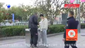 【市民看城市文明】弓下腰去 传递文明